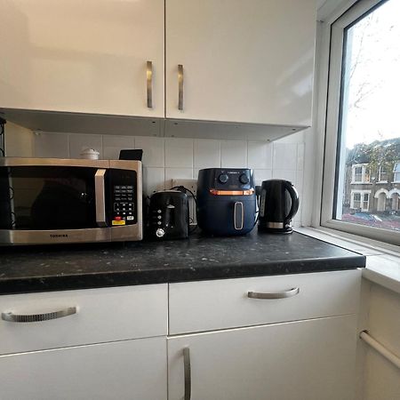 1-Bed Flat With Fast Wi-Fi In Prime Location 15Mins From Central London Eksteriør bilde