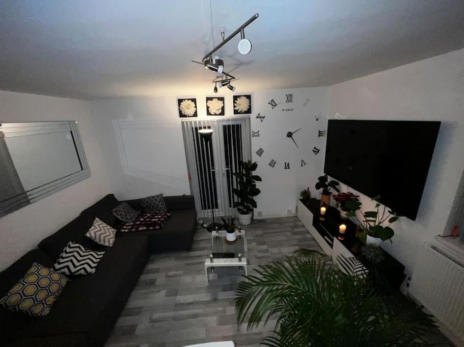 1-Bed Flat With Fast Wi-Fi In Prime Location 15Mins From Central London Eksteriør bilde