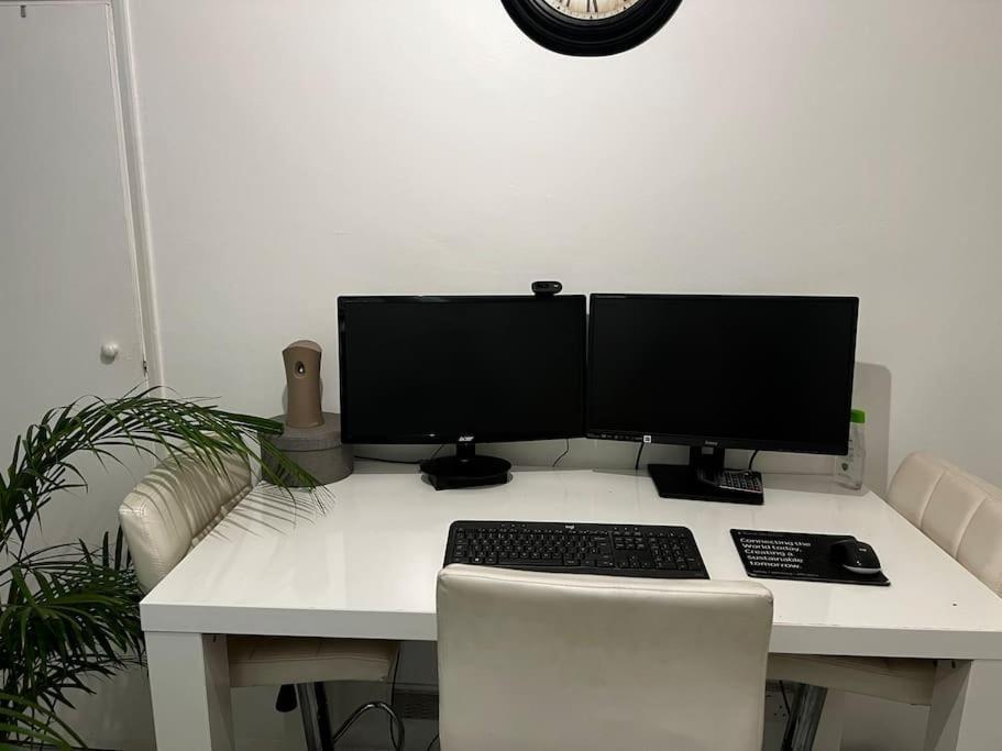1-Bed Flat With Fast Wi-Fi In Prime Location 15Mins From Central London Eksteriør bilde