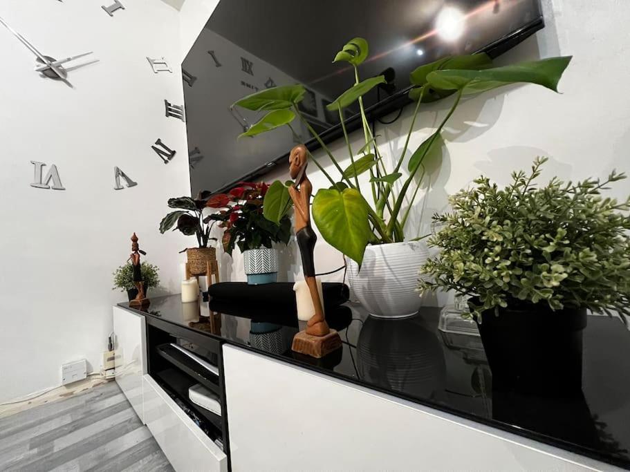 1-Bed Flat With Fast Wi-Fi In Prime Location 15Mins From Central London Eksteriør bilde